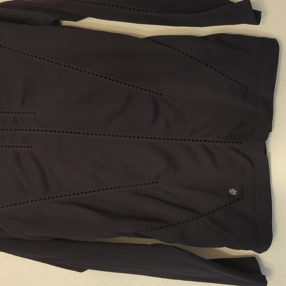 Athleta Perforated Long Sleeve Running Stretchy Athleasure Athletic tee Sz M - Picture 8 of 10